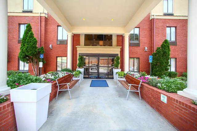 Photo 1 - Holiday Inn Express Atlanta - Emory University Area by IHG