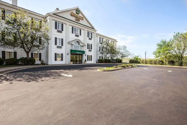 Photo 1 - Quality Inn Kingsport South