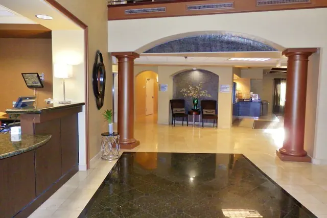 Photo 1 - Holiday Inn Express Hotel & Suites San Pablo - Richmond Area by IHG