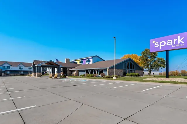 Photo 1 - Spark by Hilton Cedar Falls