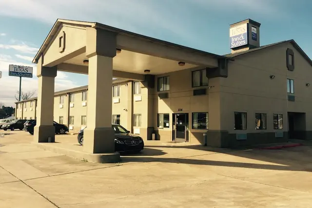 Photo 1 - Texas Inn & Suites