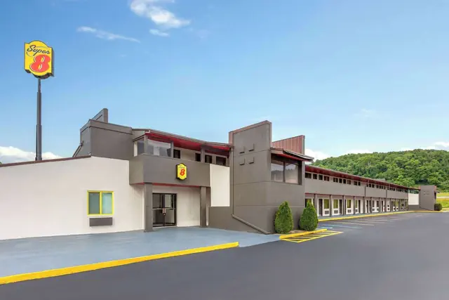 Photo 1 - Super 8 by Wyndham Bridgeport/Clarksburg Area