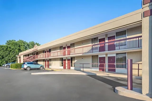 Photo 1 - Super 8 by Wyndham Commerce