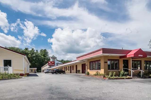 Photo 1 - Econo Lodge Brattleboro South