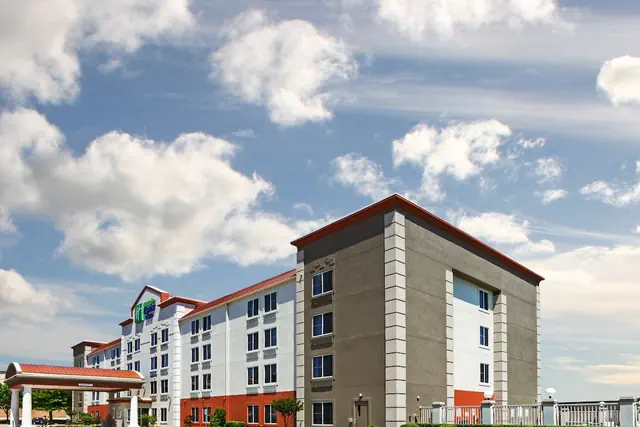 Photo 1 - Holiday Inn Express Hotel & Suites Dallas Lewisville by IHG