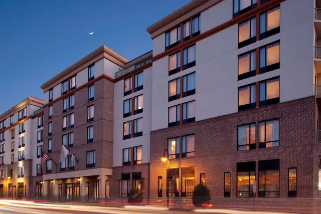 Photo 1 - DoubleTree by Hilton Hotel Savannah Historic District