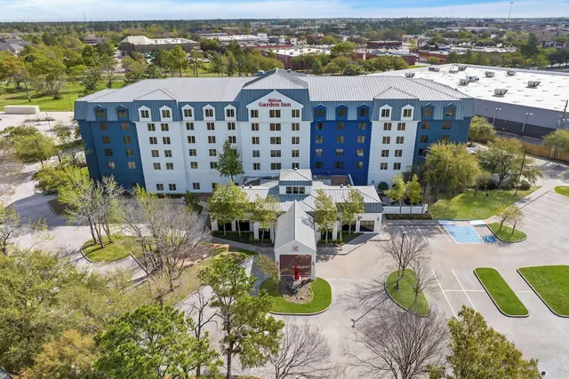 Photo 1 - Hilton Garden Inn Houston NW/Willowbrook