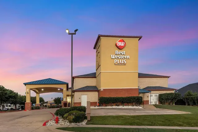 Photo 1 - Best Western Plus Lake Worth Inn & Suites