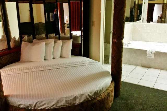 Photo 1 - Country Hearth Inn & Suites Augusta