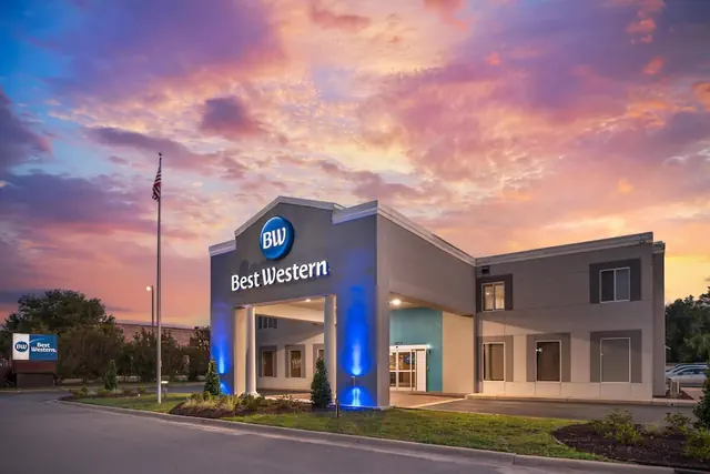Photo 1 - Best Western Niceville-Destin