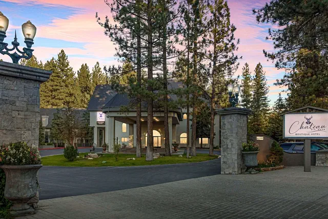 Photo 1 - Chateau Big Bear Boutique Hotel, BW Signature Collection