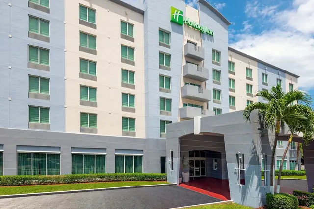 Photo 1 - Holiday Inn Miami-Doral Area by IHG