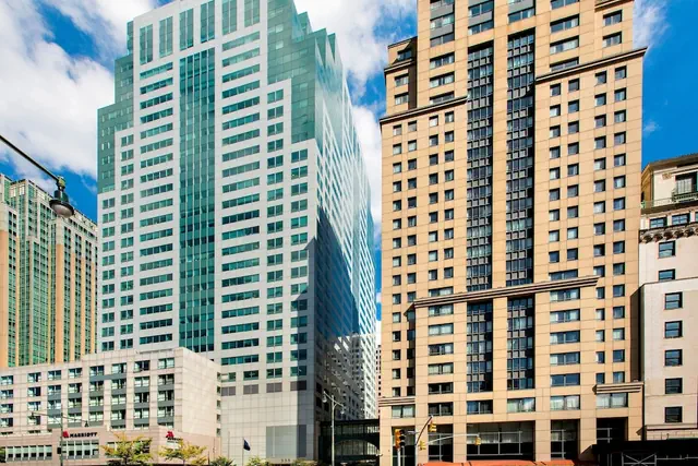 Photo 1 - New York Marriott at the Brooklyn Bridge