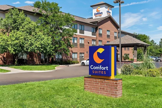 Photo 1 - Comfort Suites Denver North - Westminster