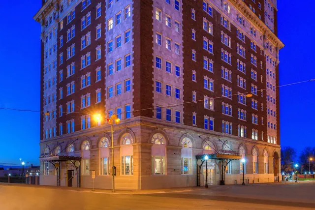 Photo 1 - DoubleTree by Hilton Utica