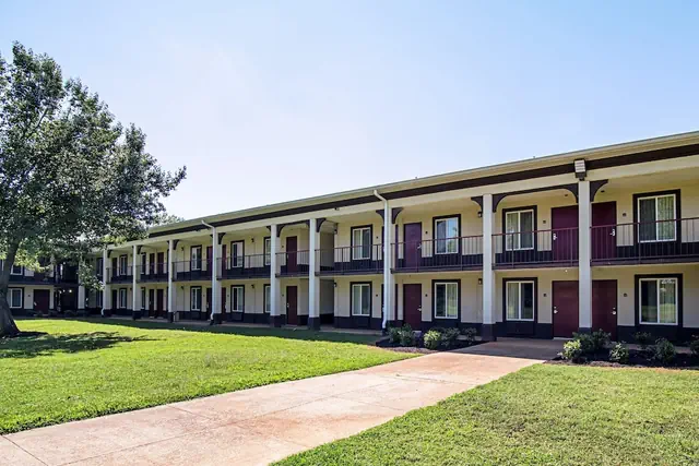 Photo 1 - Red Roof Inn & Suites Greenwood, SC