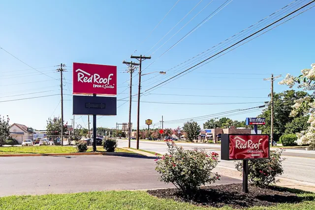 Photo 1 - Red Roof Inn & Suites Greenwood, SC