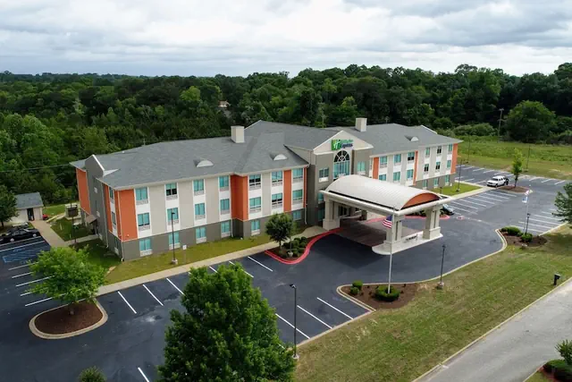 Photo 1 - Holiday Inn Express & Suites Enterprise by IHG
