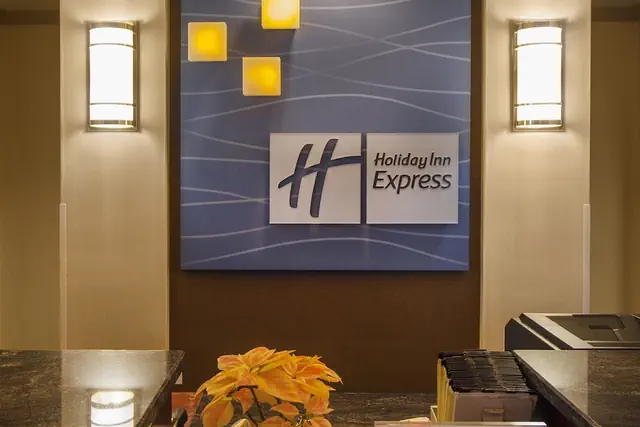 Photo 1 - Holiday Inn Express Hotel & Suites Buffalo-Airport by IHG