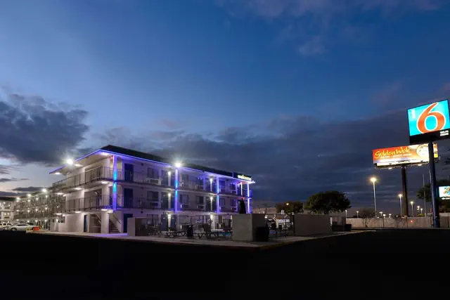 Photo 1 - Motel 6 San Antonio, TX - West SeaWorld