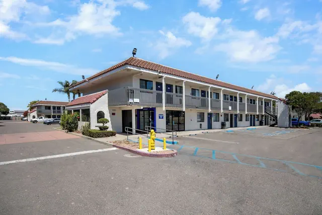 Photo 1 - Motel 6 Lompoc, CA
