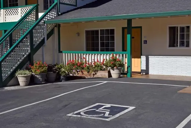 Photo 1 - Monterey Pines Inn