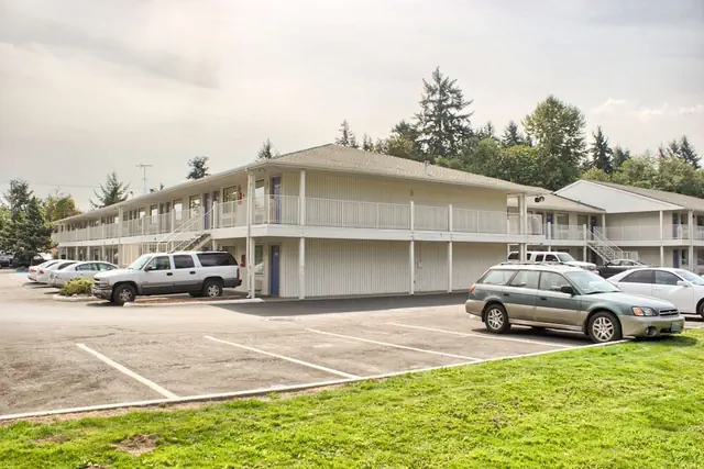 Photo 1 - Motel 6 Seattle, WA - South
