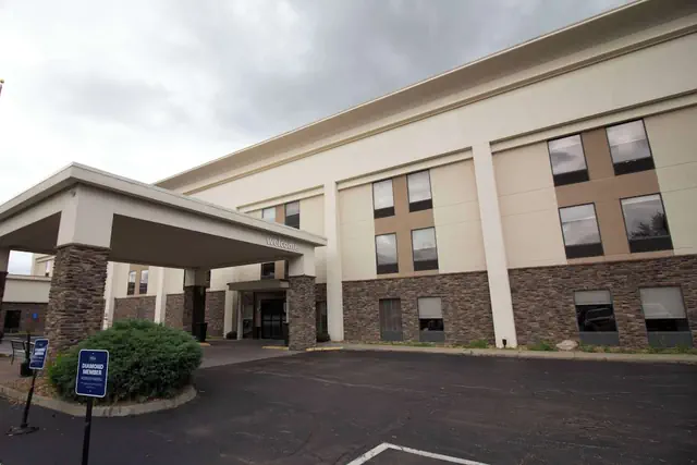 Photo 1 - Hampton Inn Kent/Akron Area