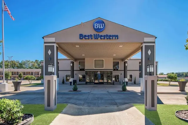 Photo 1 - Best Western Inn
