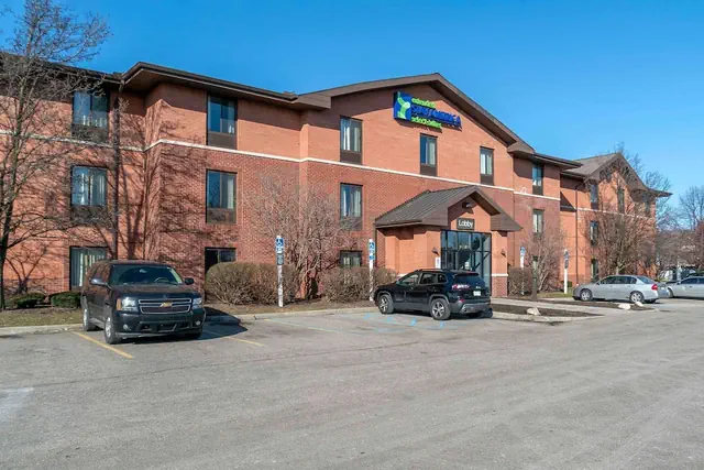 Photo 1 - Extended Stay America Select Suites Detroit Warren
