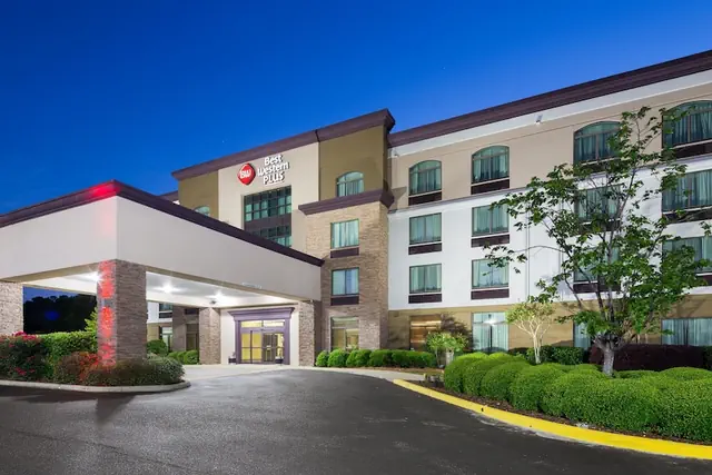 Photo 1 - Best Western Plus Birmingham Inn & Suites