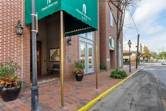 Photo 1 - Church Street Inn Historic Charleston, Ascend Collection Hotel