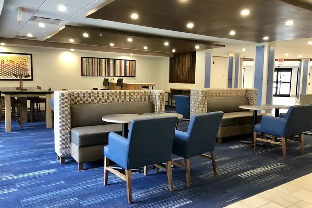Photo 1 - Holiday Inn Express Hotel & Suites Great Barrington by IHG