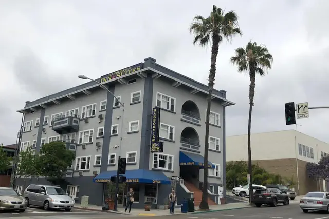 Photo 1 - Harborview Inn & Suites San Diego Harbor