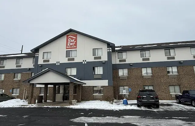 Photo 1 - Red Roof Inn & Suites Hammond, IN