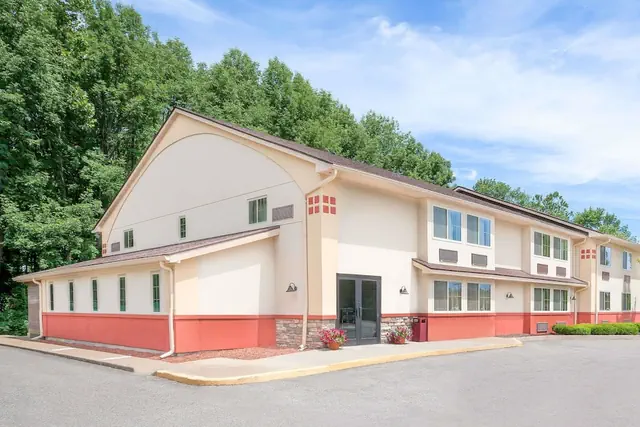 Photo 1 - Super 8 by Wyndham Oneonta/Cooperstown