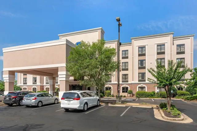 Photo 1 - Comfort Suites Southaven - Memphis South