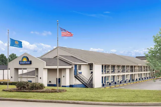 Photo 1 - Days Inn by Wyndham Ardmore