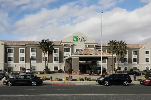 Photo 1 - Holiday Inn Express Hotel & Suites Hesperia by IHG