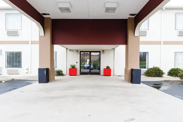 Photo 1 - Red Roof Inn PLUS+ Danville, KY