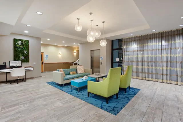 Photo 1 - Holiday Inn Express Newport Beach by IHG