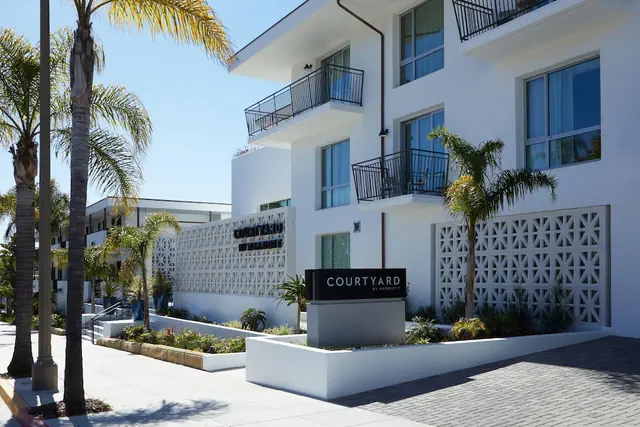 Photo 1 - Courtyard by Marriott Santa Barbara Downtown