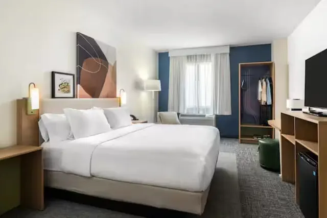 Photo 1 - Spark by Hilton Lafayette South