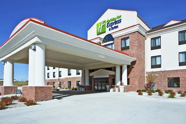 Photo 1 - Holiday Inn Express & Suites Springfield - Dayton Area by IHG