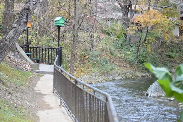 Photo 1 - Econo Lodge Inn & Suites On The River