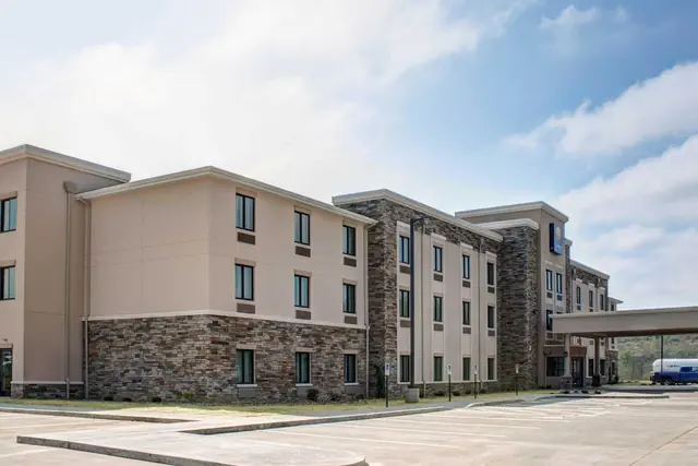 Photo 1 - Comfort Inn & Suites Caldwell