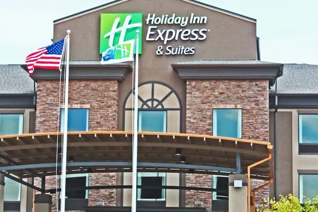 Photo 1 - Holiday Inn Express & Suites Glasgow by IHG