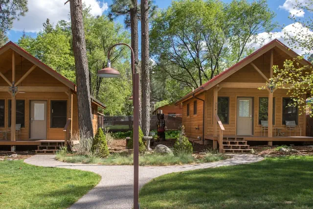 Photo 1 - Shadow Mountain Lodge and Cabins