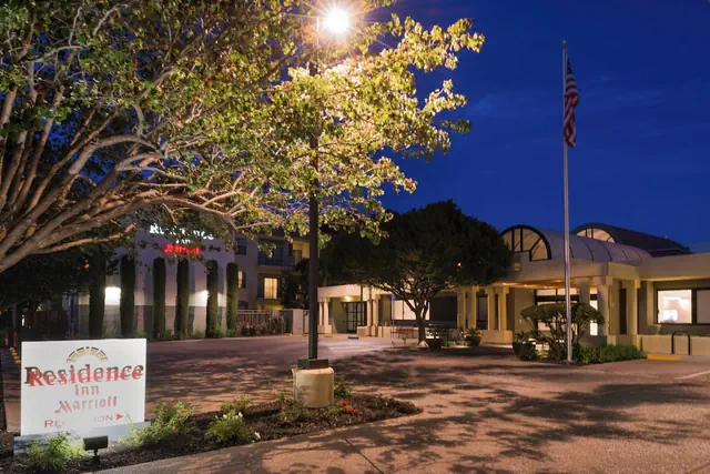 Photo 1 - Residence Inn Palo Alto Menlo Park