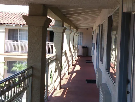 Photo 1 - Santa Ana Travel Inn